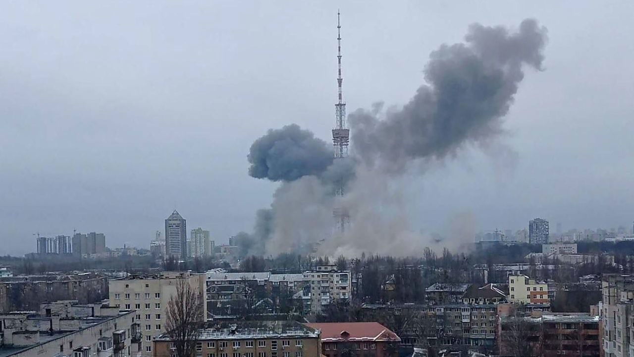 31 Missiles Strike Kyiv in First Attack in 44 Days, Leaving 13 Injured