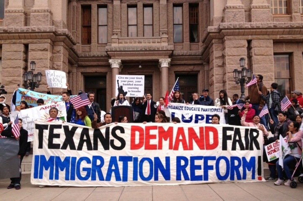 Texas Immigration Law Temporarily Halted, Yet Confusion Prevails